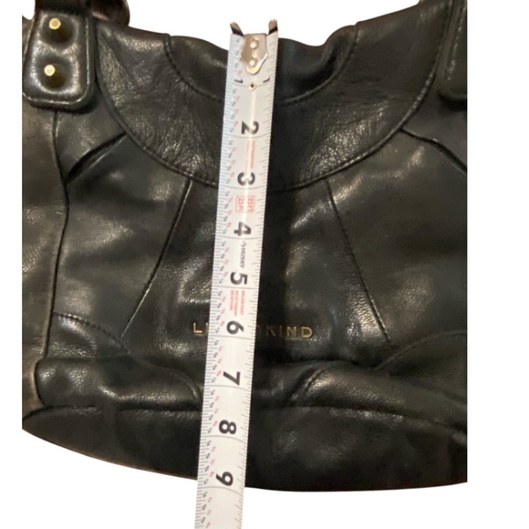 Liebeskind distressed leather shoulder bag/crossbody bag - Picture 9 of 16